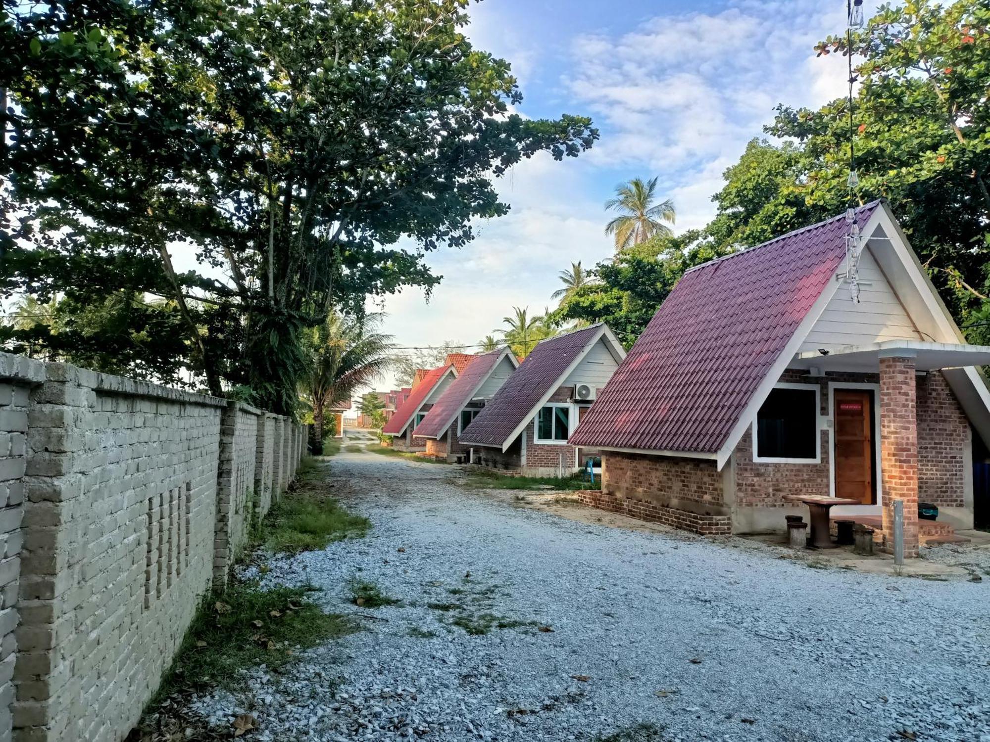 Zainab Cottage Pasir Puteh Pokoj fotografie
